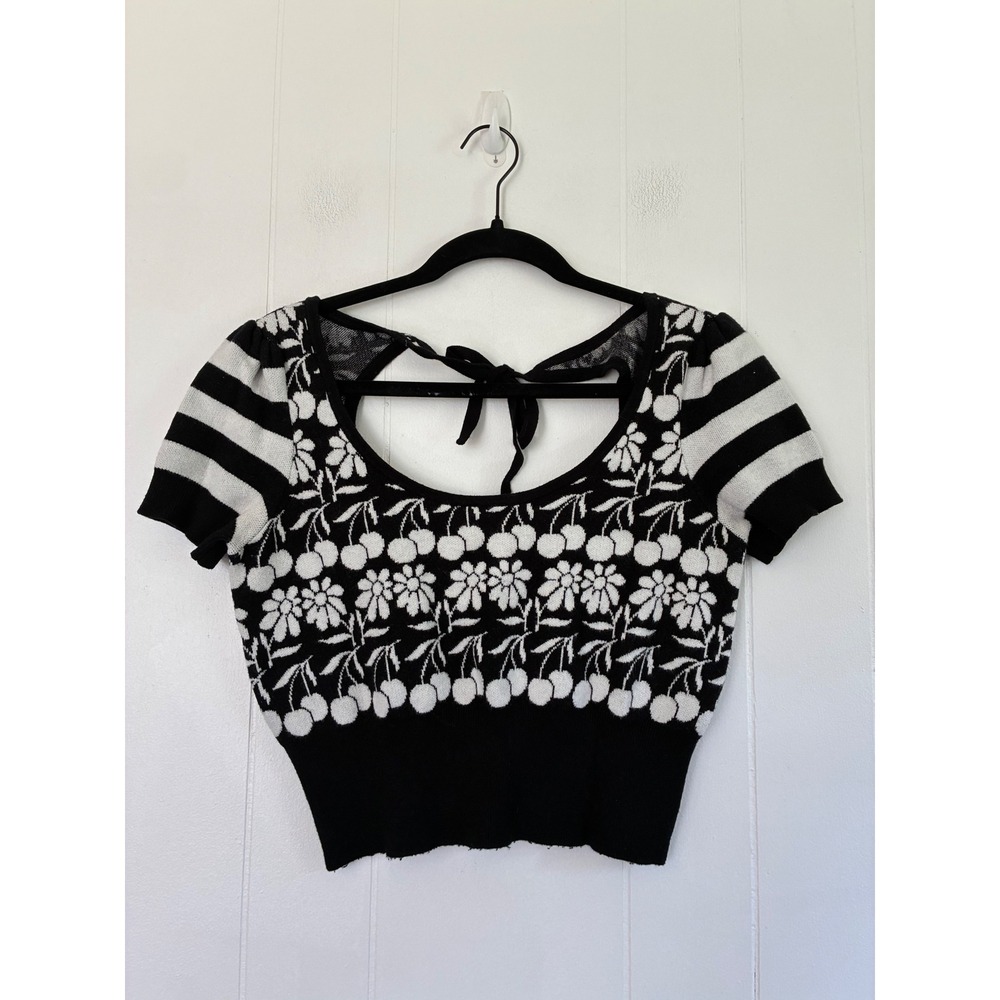 Maeve Anthropologie Black White Cherry Floral Knit Crop Top Bow Back Small